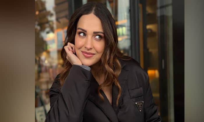 himanshi-khurana-files-police-complaint-over-10-crore-extortion-threat