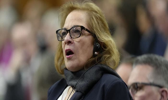 ottawa-expands-express-entry-system-to-include-researchers-and-military-recruits